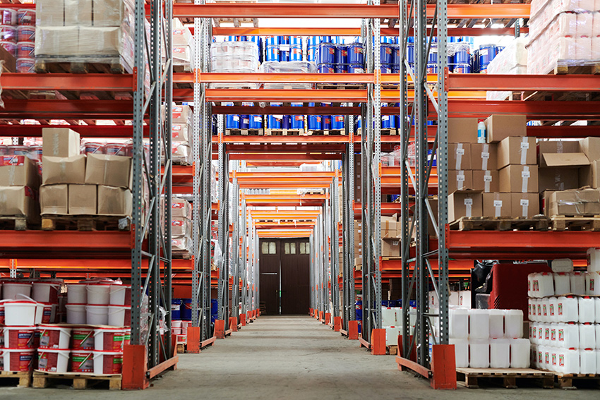 warehouse-selling-products